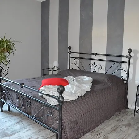Bed & Breakfast Il Vecchio Ciliegio Viggiù